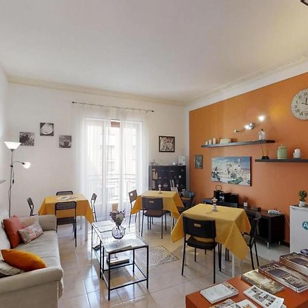 B&B Dietro Il Politeama Palermo Exterior foto