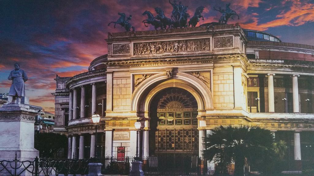 B&B Dietro Il Politeama Palermo Exterior foto